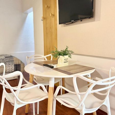 "Casa Amalia Apartamentos" Plaza Italia Y Av Aristides A 50Mts, Lugar Con Jardin 멘도사 외부 사진
