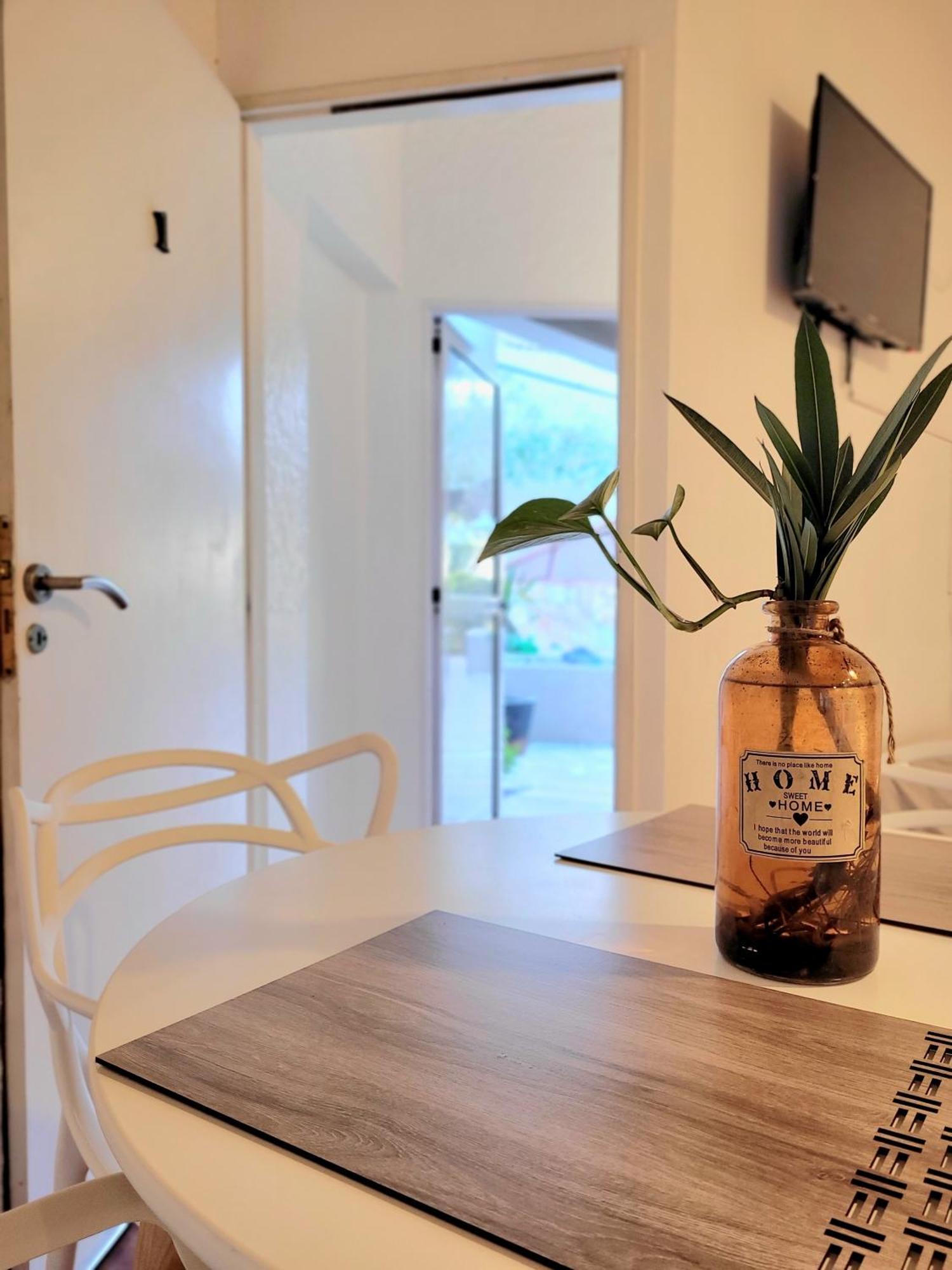"Casa Amalia Apartamentos" Plaza Italia Y Av Aristides A 50Mts, Lugar Con Jardin 멘도사 외부 사진