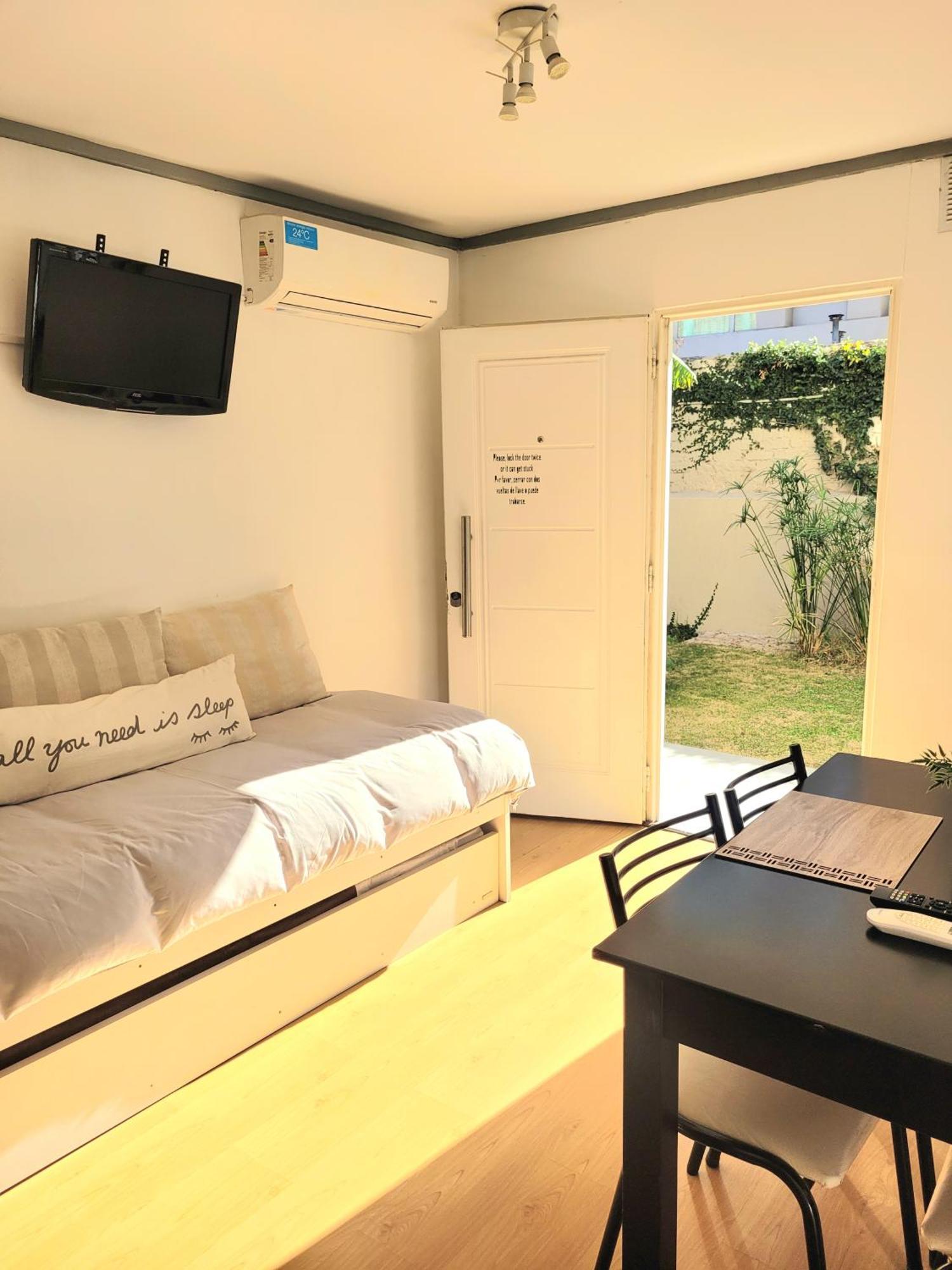 "Casa Amalia Apartamentos" Plaza Italia Y Av Aristides A 50Mts, Lugar Con Jardin 멘도사 외부 사진