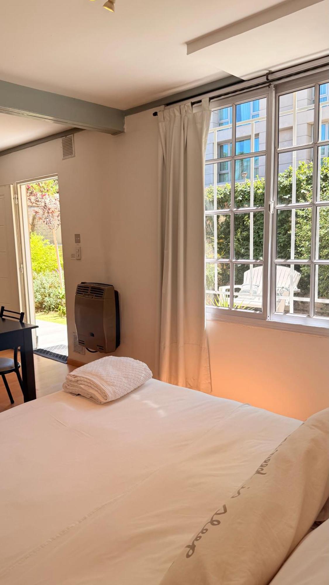 "Casa Amalia Apartamentos" Plaza Italia Y Av Aristides A 50Mts, Lugar Con Jardin 멘도사 외부 사진